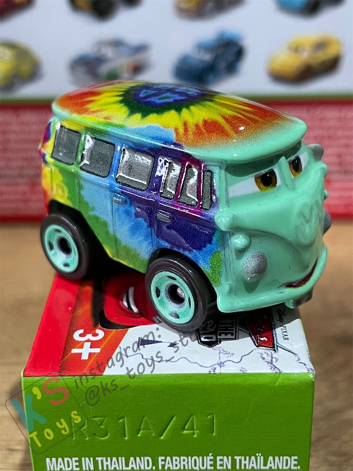 Mini Racers Pixar Disney Cars, 2022 Series 4 #41 PEACE FILLMORE