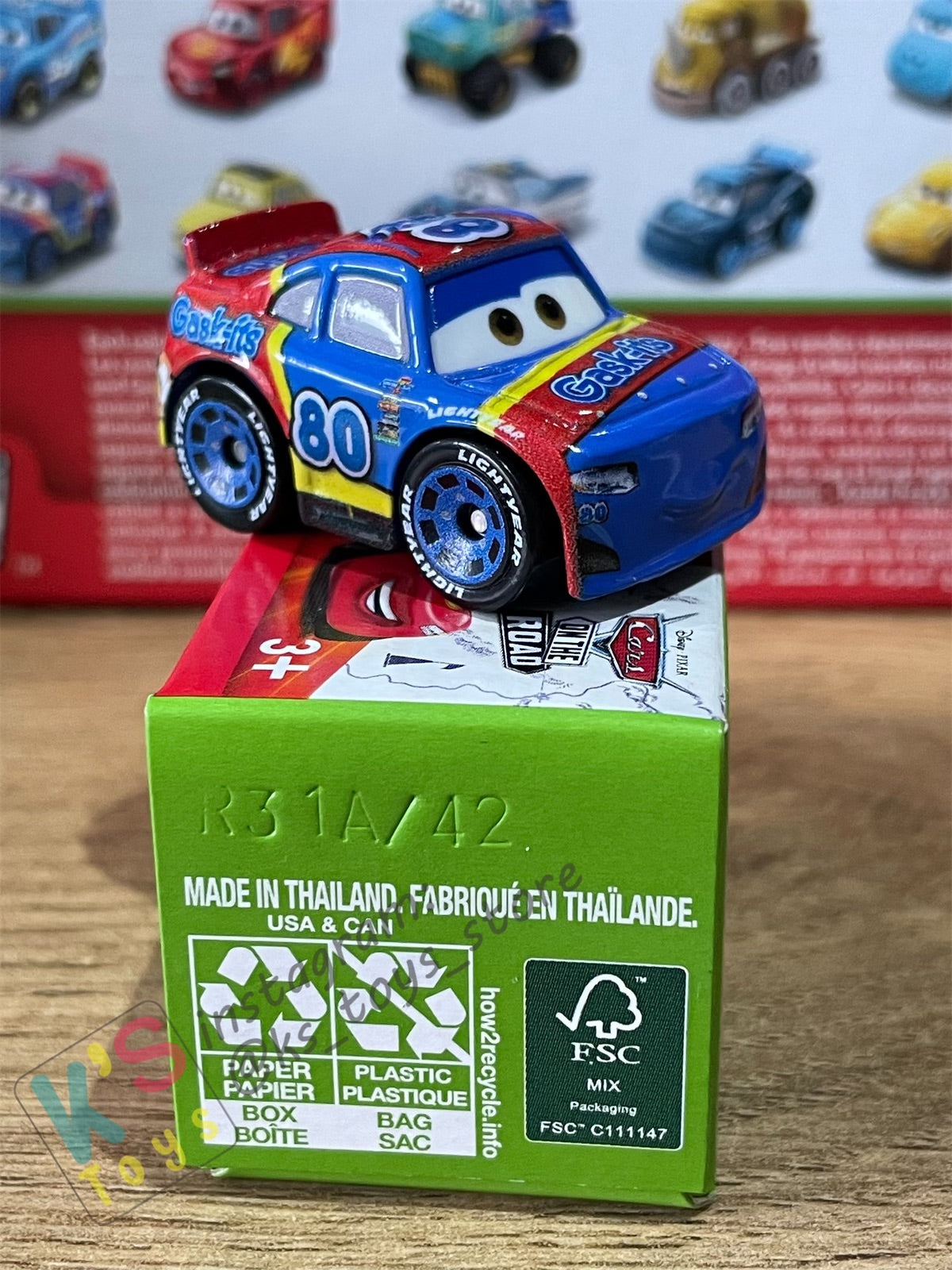 Mini Racers Pixar Disney Cars, 2022 Series 4 #42 REX REVLER