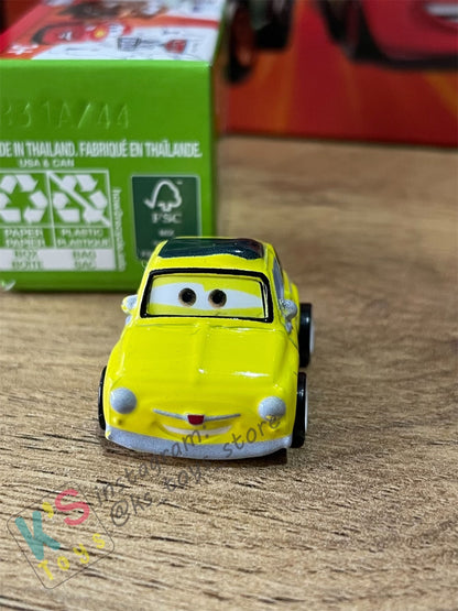 Mini Racers Pixar Disney Cars, 2022 Series 4 #44 LUIGI