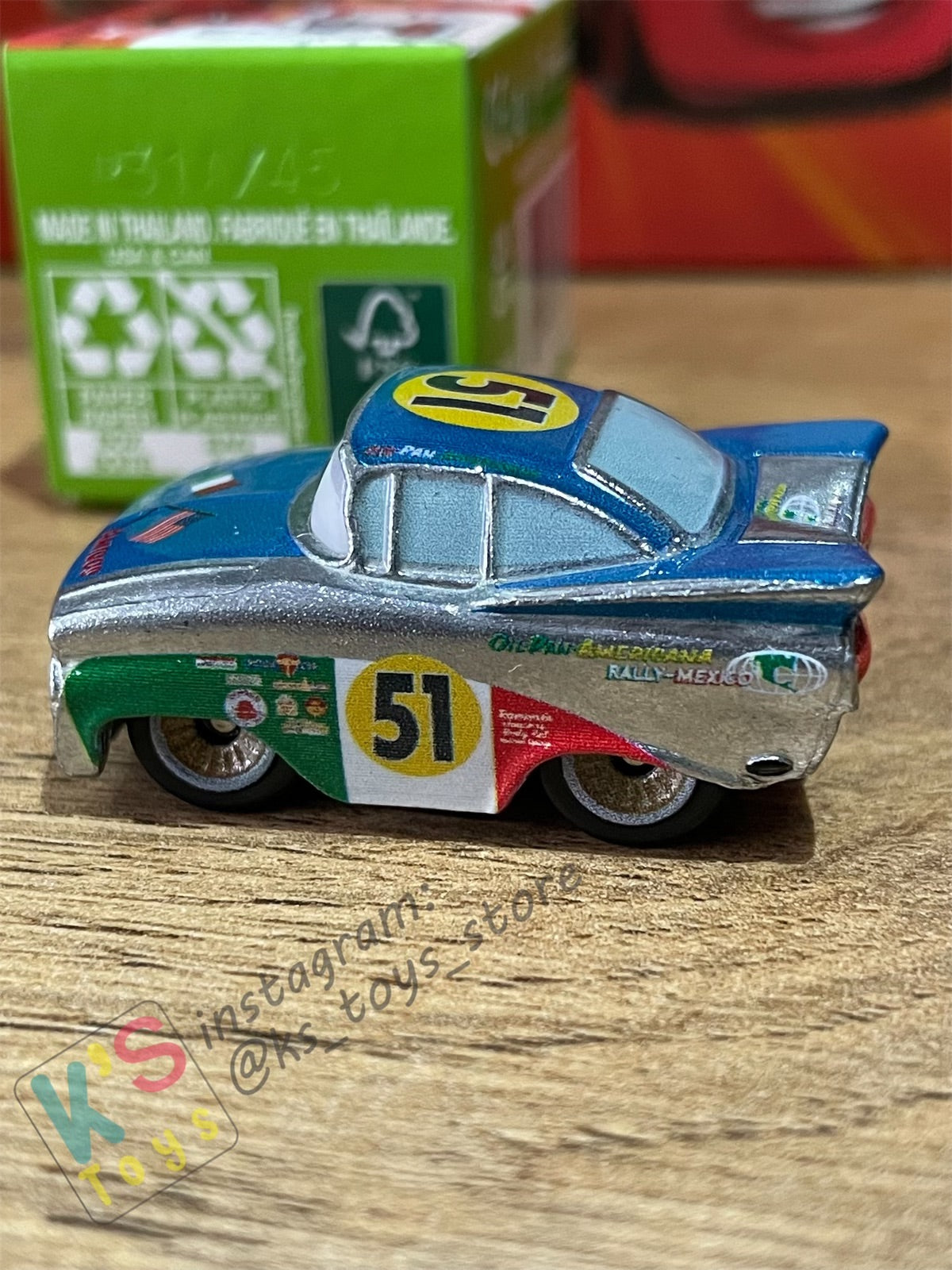 Mini Racers Pixar Disney Cars, 2022 Series 4 #45 SALUDOS RAMONE