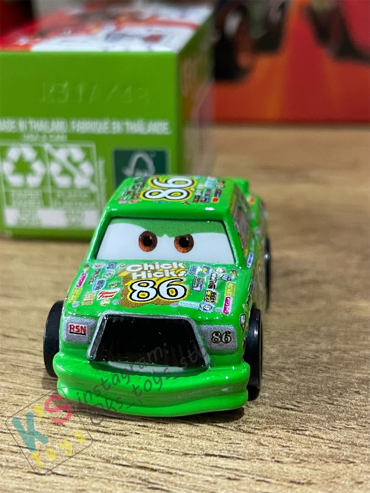 Mini Racers Pixar Disney Cars, 2022 Series 4 #48 CHICK HICKS