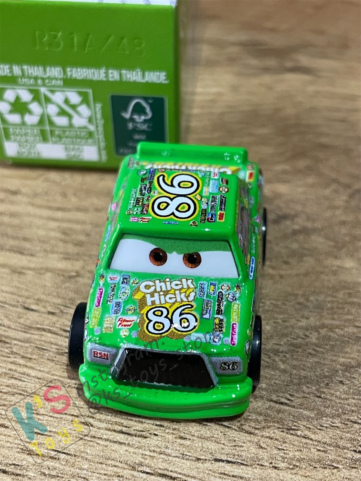 Mini Racers Pixar Disney Cars, 2022 Series 4 #48 CHICK HICKS