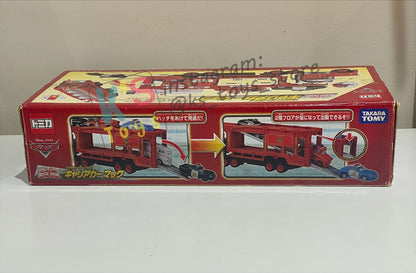 TAKARA TOMY - DISNEY PIXAR CARS, "GO GO RESCUE TRANSPORTER" - BNIP