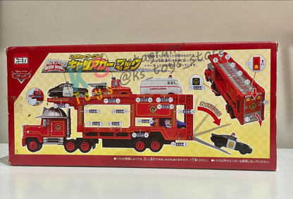 TAKARA TOMY - DISNEY PIXAR CARS, "GO GO RESCUE TRANSPORTER" - BNIP