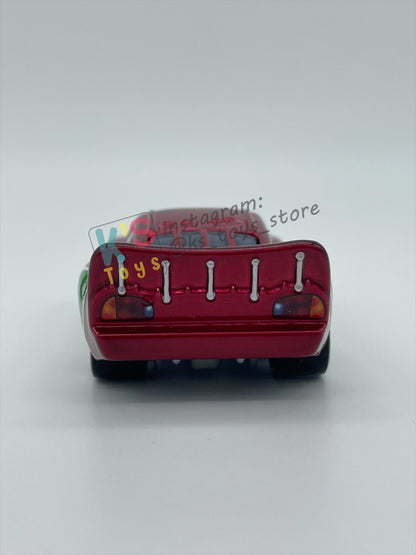PRE-OWNED / LOOSE DISNEY PIXAR CARS - "HOLIDAY HOTSHOT LIGHTNING MCQUEEN" MATER SAVES CHRISTMAS - EXCELLENT CONDITION.