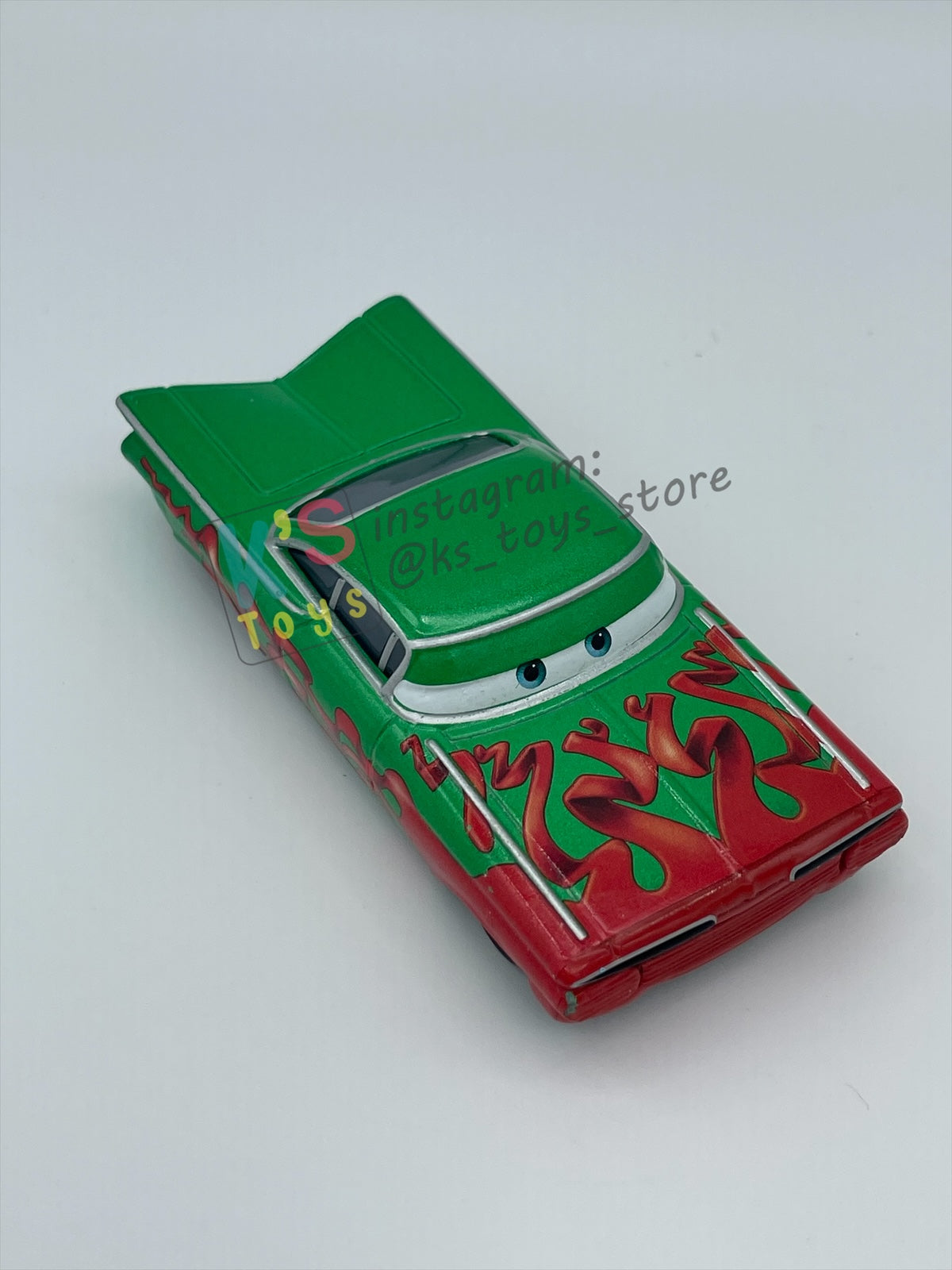 PRE-OWNED / LOOSE DISNEY PIXAR CARS - "HOLIDAY HOTSHOT LIGHTNING MCQUEEN" MATER SAVES CHRISTMAS - EXCELLENT CONDITION.