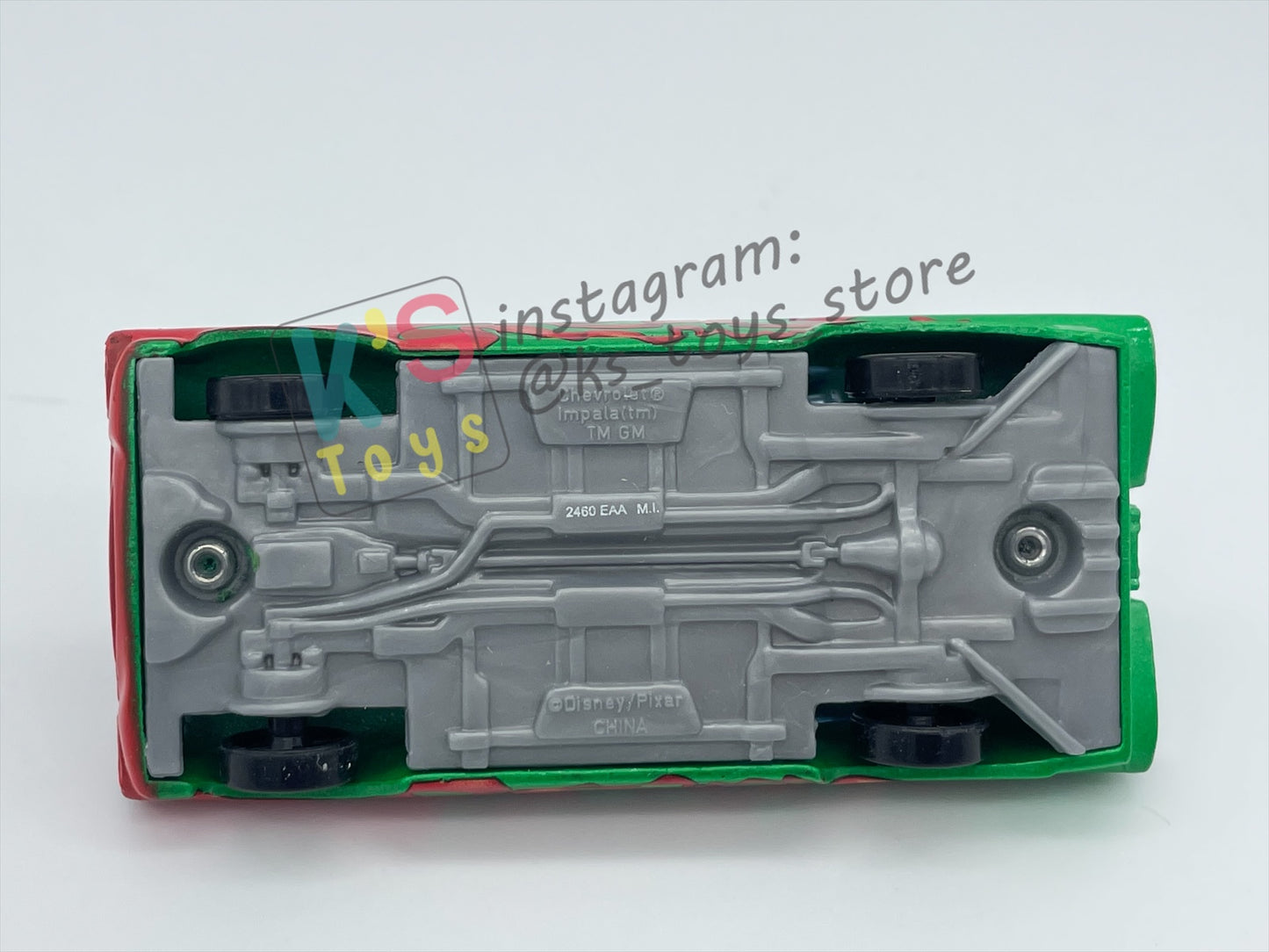 PRE-OWNED / LOOSE DISNEY PIXAR CARS - "CHRISTMAS CRUISER RAMONE" MATER SAVES CHRISTMAS - READ DESCRIPTION!!!