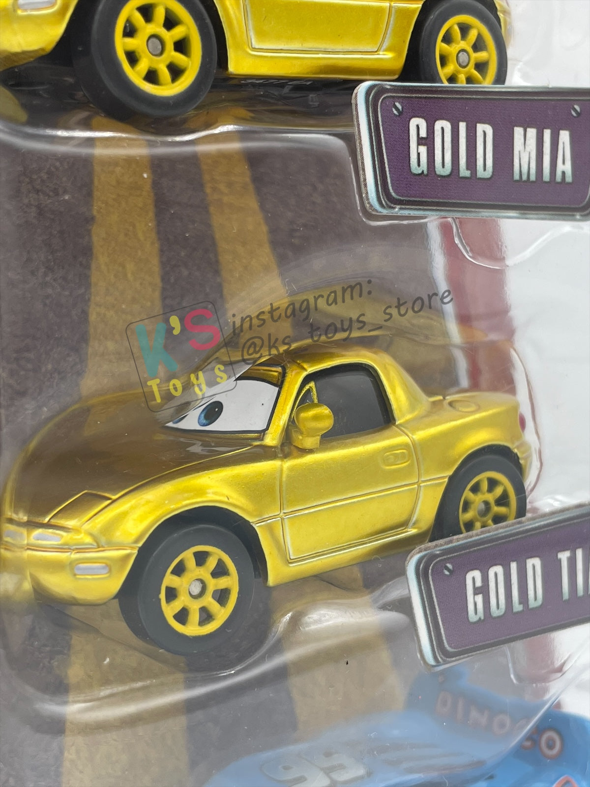 DISNEY PIXAR CARS 3 PACK DINOCO DREAM GIFT PACK "GOLD MIA, GOLD TIA, AND BLING BLING LIGHTNING MCQUEEN"  - BNIP - READ DESCRIPTION!!!!!