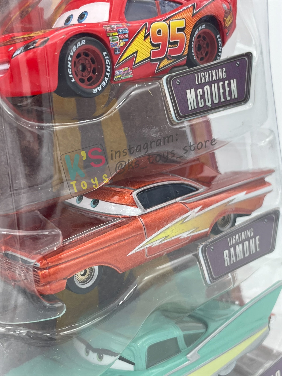 DISNEY PIXAR CARS 3 PACK LIGHTNING MCQUEEN'S CREW GIFT PACK "LIGHTNING MCQUEEN, LIGHTNING RAMONE AND FLO"  - BNIP - READ DESCRIPTION!!!