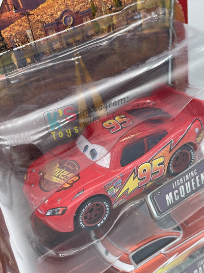 DISNEY PIXAR CARS 3 PACK LIGHTNING MCQUEEN'S CREW GIFT PACK "LIGHTNING MCQUEEN, LIGHTNING RAMONE AND FLO"  - BNIP - READ DESCRIPTION!!!