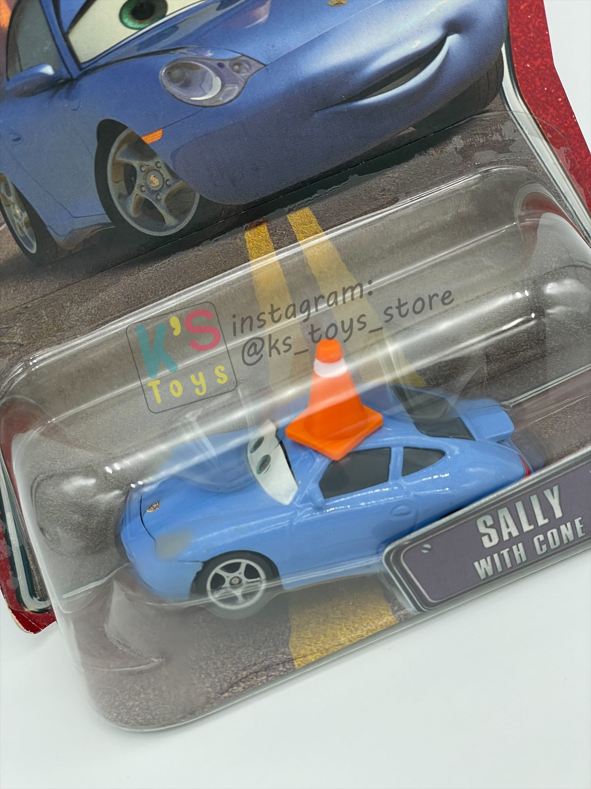 DISNEY PIXAR CARS BY MATTEL 1:55, "SALLY WITH CONE" - THE WORLDS OF CARS SERIES - BNIP