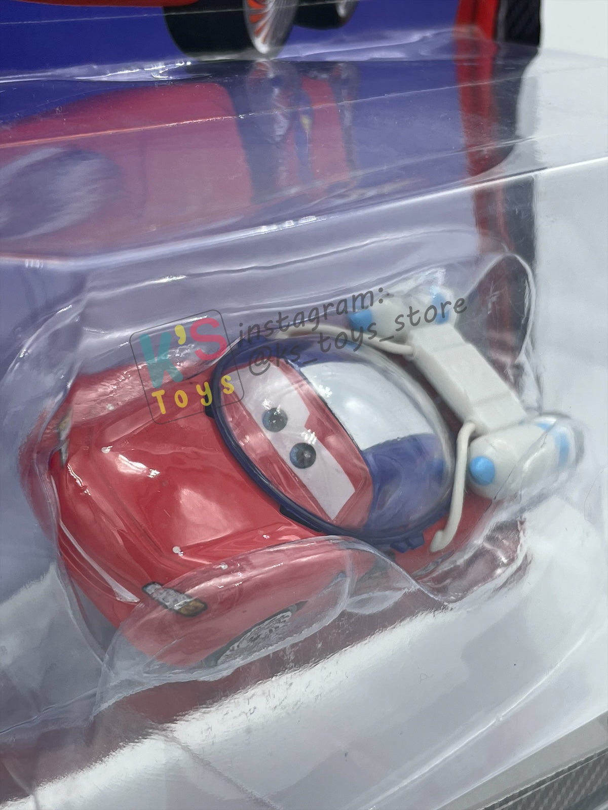 DELUXE DISNEY PIXAR CARS BY MATTEL "AUTONAUT LIGHTNING MCQUEEN" - BNIP