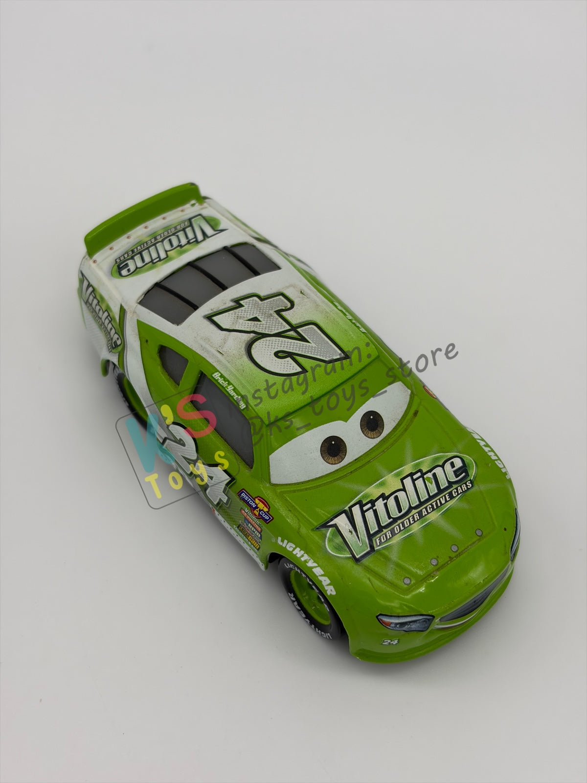 PRE-OWNED / LOOSE DISNEY PIXAR CARS 1:55 BY MATTEL - "BRICK YARDLEY" CARS 3 PISTON CUP RACERS SERIES - IN VERY GOOD CONDITION