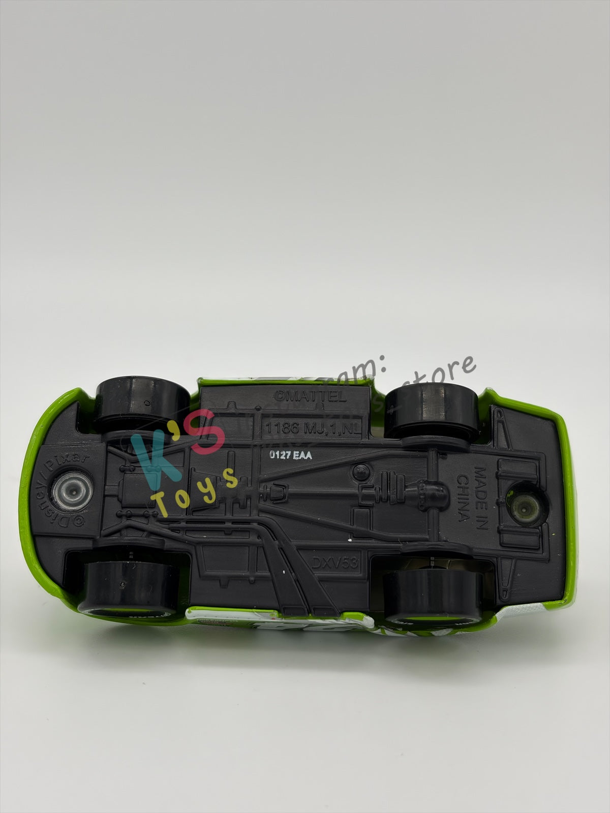 PRE-OWNED / LOOSE DISNEY PIXAR CARS 1:55 BY MATTEL - "BRICK YARDLEY" CARS 3 PISTON CUP RACERS SERIES - IN VERY GOOD CONDITION