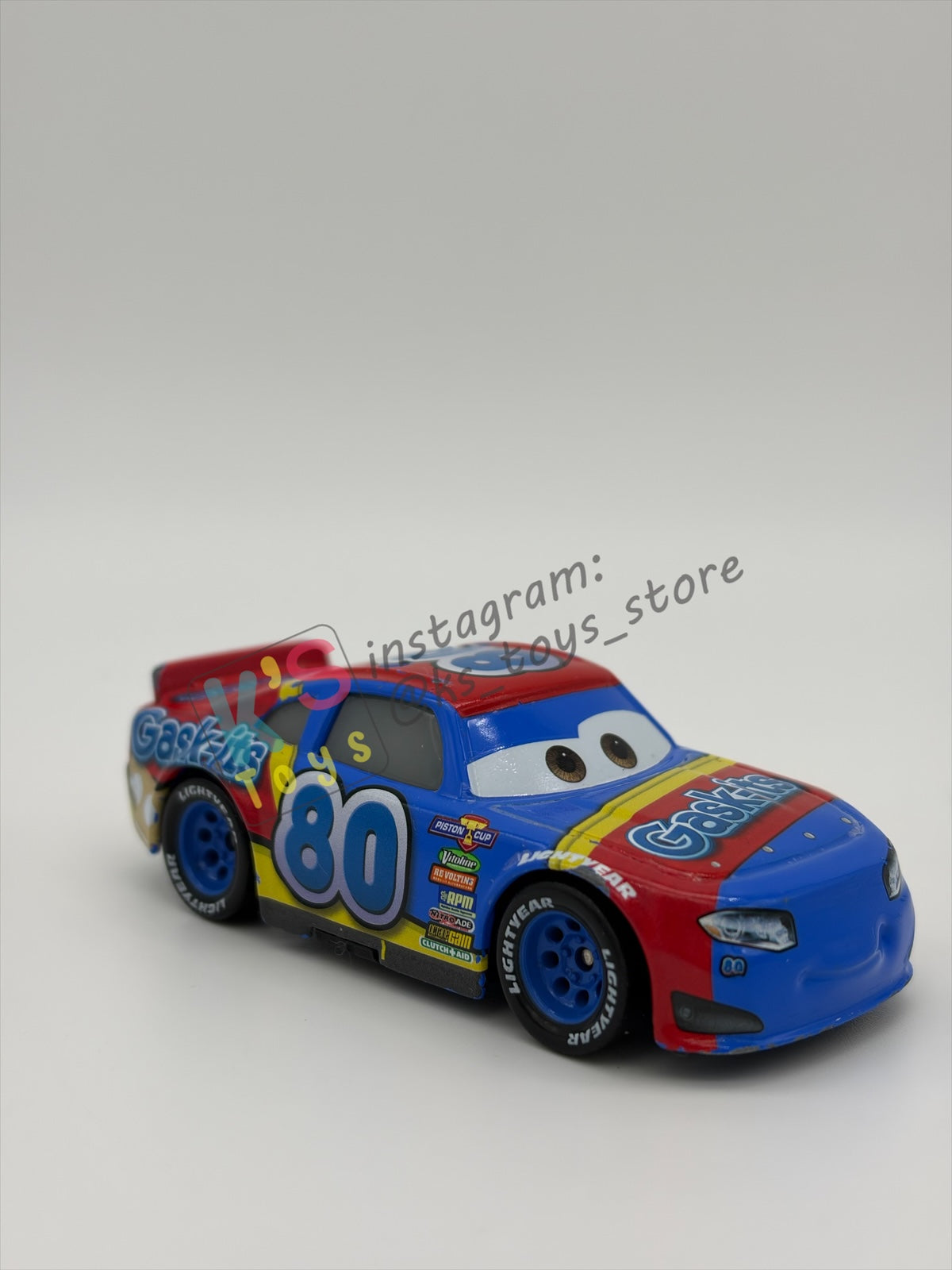 PRE-OWNED / LOOSE DISNEY PIXAR CARS 1:55 BY MATTEL - "REX REVLER" - CARS 3 PISTON CUP RACERS - GOOD CONDITION
