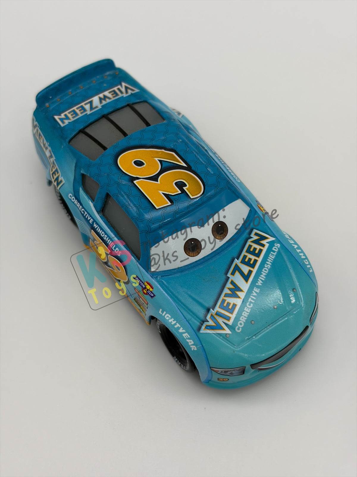 PRE-OWNED / LOOSE DISNEY PIXAR CARS - #39 VIEW ZEEN BUCK BEARINGLY CARS 3 - NEAR MINT CONDITION