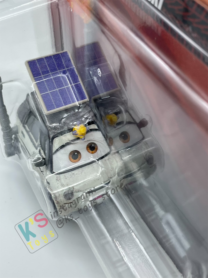 Disney Pixar Cars 1:55 2-Pack by Mattel, KEN ENGINOKI AND JUSTIN ROADRITTER (New Variant) - 2025 RELEASE - BNIP