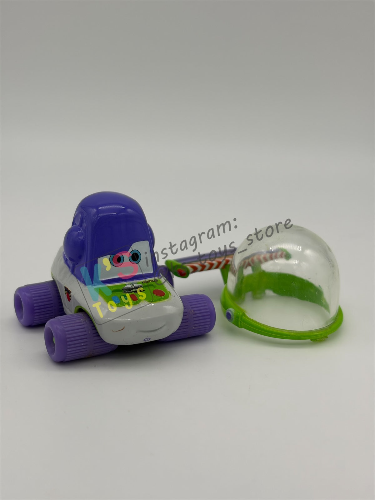 FREE ITEM!! PRE-OWNED / LOOSE DISNEY PIXAR CARS - "BUZZ" READ DESCRIPTION!!!! SPACE HELMET IS BROKEN BUT IN GOOD CONDITION