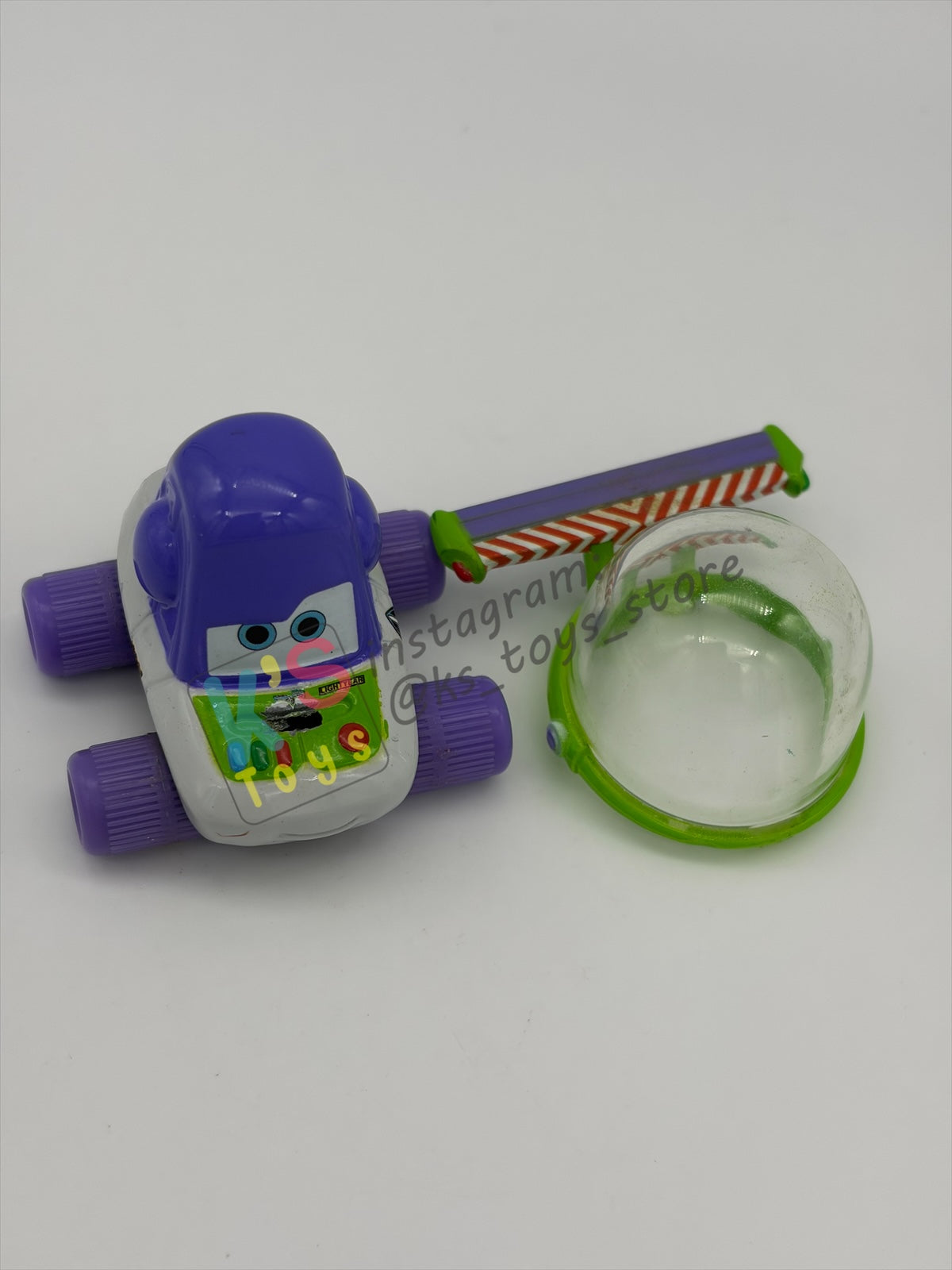 FREE ITEM!! PRE-OWNED / LOOSE DISNEY PIXAR CARS - "BUZZ" READ DESCRIPTION!!!! SPACE HELMET IS BROKEN BUT IN GOOD CONDITION