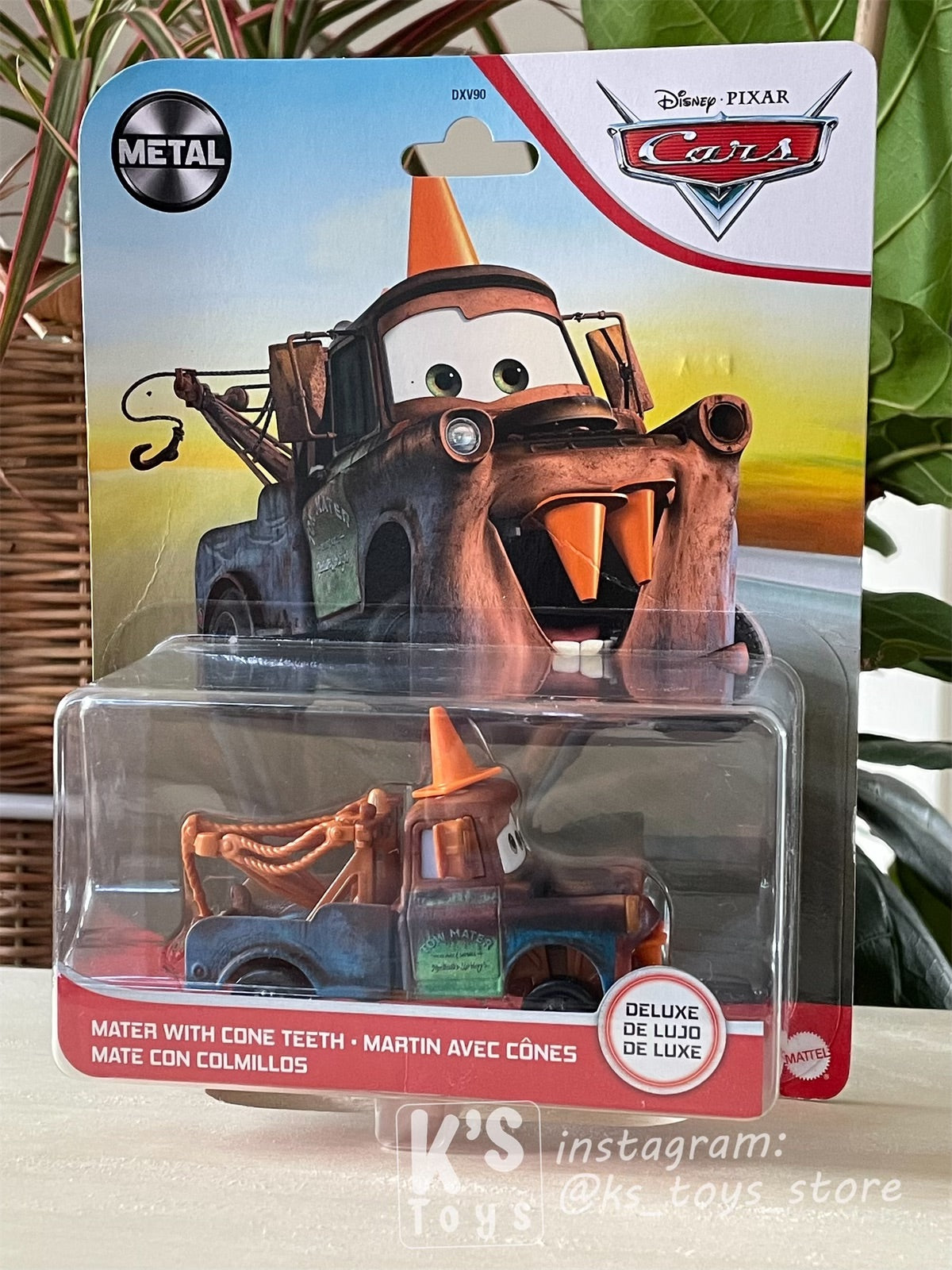 DELUXE DISNEY PIXAR CARS "MATER WITH CONE TEETH" - BNIP