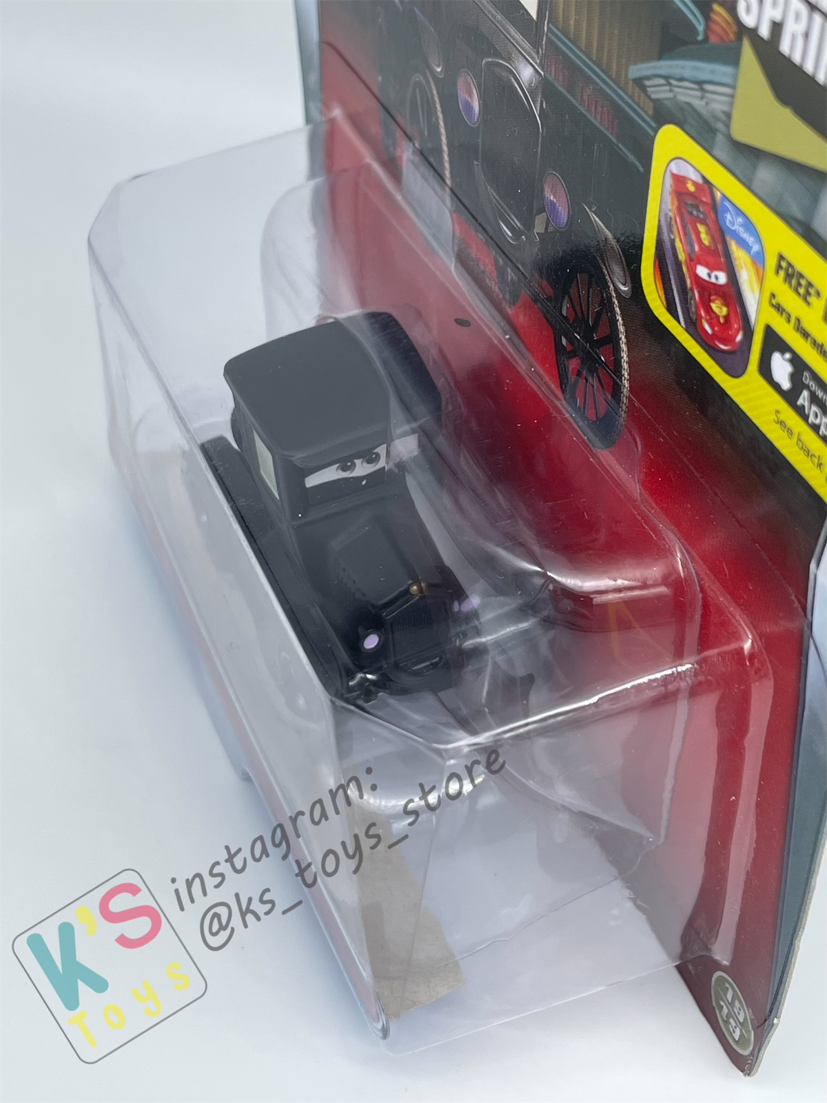 DISNEY PIXAR CARS "LIZZIE" RADIATOR SPRINGS - BNIP