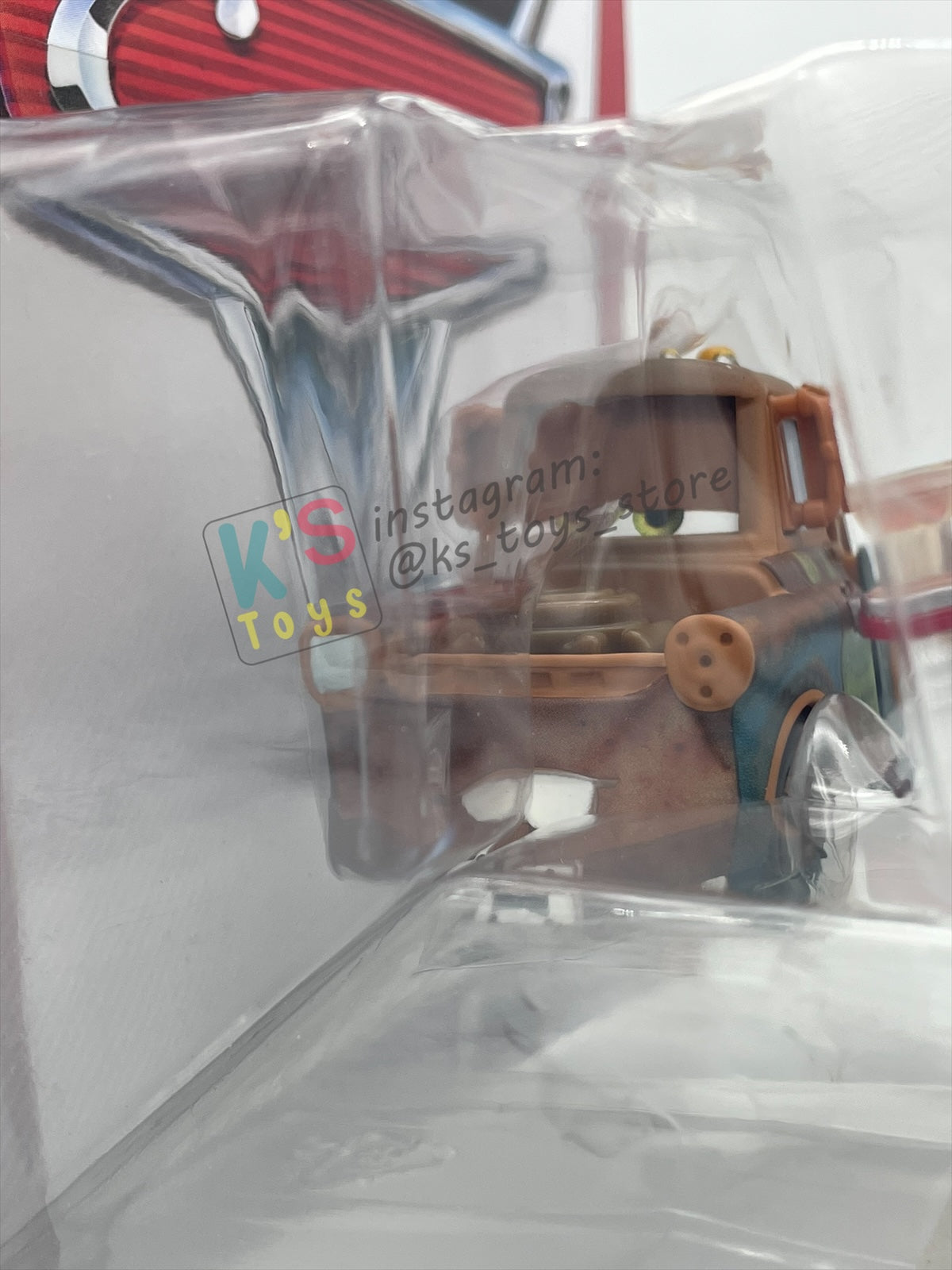 DELUXE DISNEY CARS BY MATTEL, "WAITER MATER" - WHEEL WELL MOTEL - BNIP