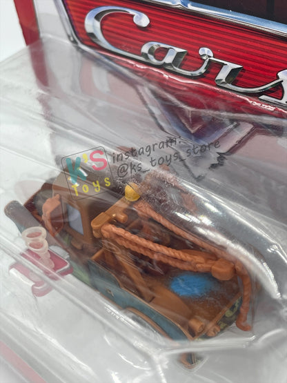 DELUXE DISNEY CARS BY MATTEL, "WAITER MATER" - WHEEL WELL MOTEL - BNIP