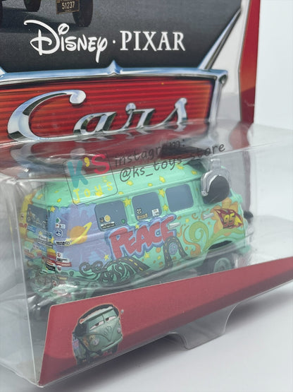 DISNEY PIXAR CARS BY MATTEL, RACE TEAM FILLMORE WITH HEADSET - 95 PIT CREW SERIES - BNIP