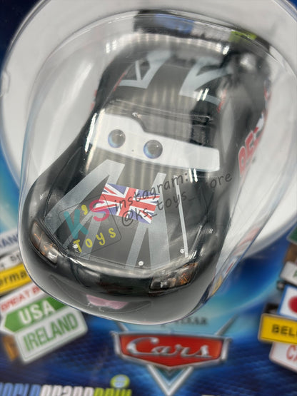 Disney Store Version of Disney Pixar Cars 1:43 - UNITED KINGDOM LIGHTNING MCQUEEN - COUNTRY WGP EXCLUSIVE INTERNATIONAL SERIES - BNIP