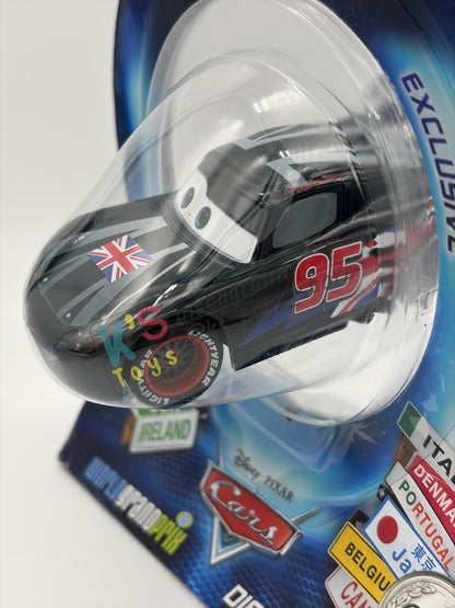 Disney Store Version of Disney Pixar Cars 1:43 - UNITED KINGDOM LIGHTNING MCQUEEN - COUNTRY WGP EXCLUSIVE INTERNATIONAL SERIES - BNIP