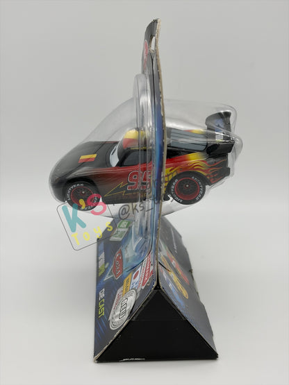 Disney Store Version of Disney Pixar Cars 1:43 - BELGIUM LIGHTNING MCQUEEN - COUNTRY WGP EXCLUSIVE INTERNATIONAL SERIES - BNIP