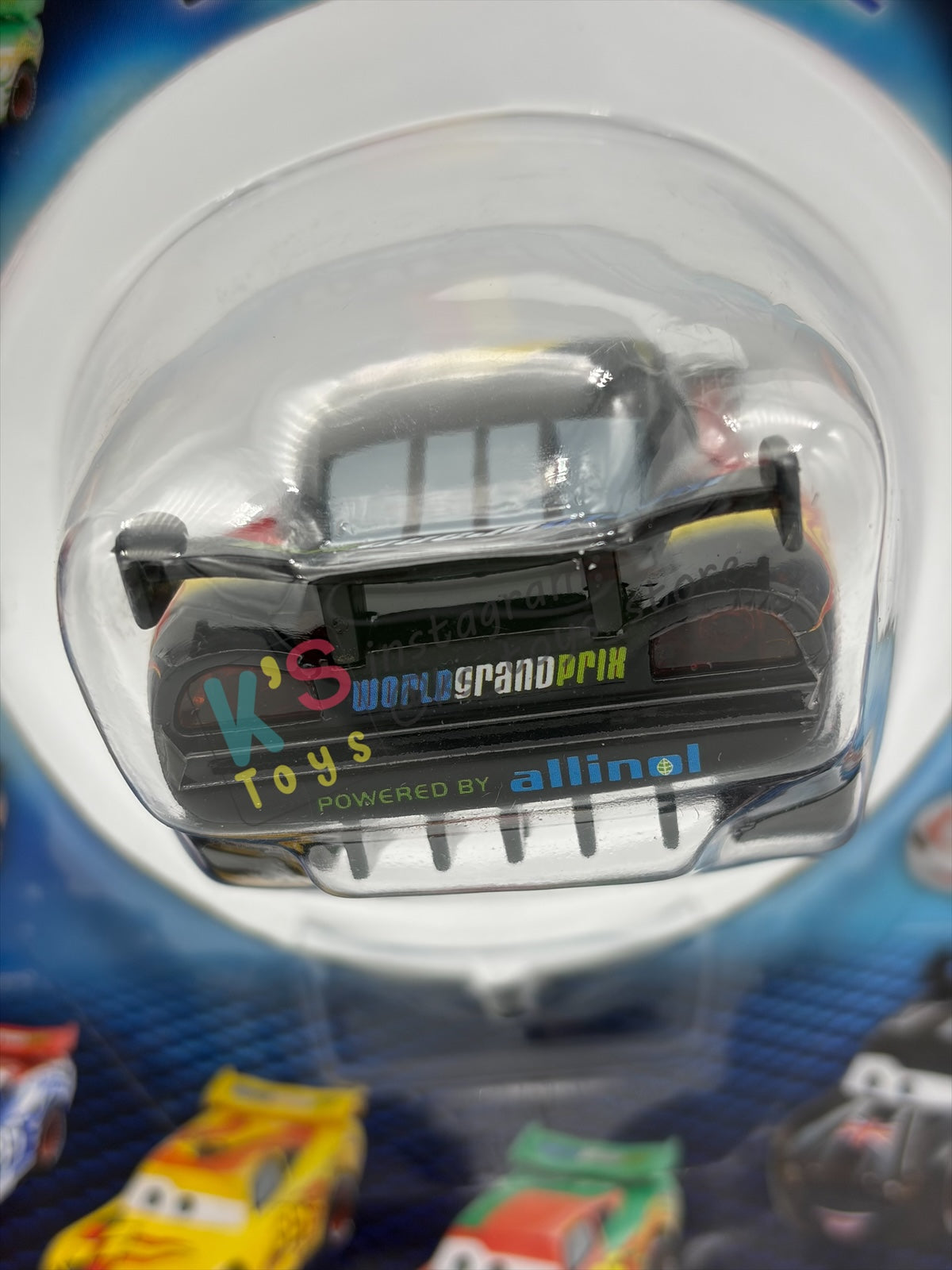 Disney Store Version of Disney Pixar Cars 1:43 - BELGIUM LIGHTNING MCQUEEN - COUNTRY WGP EXCLUSIVE INTERNATIONAL SERIES - BNIP