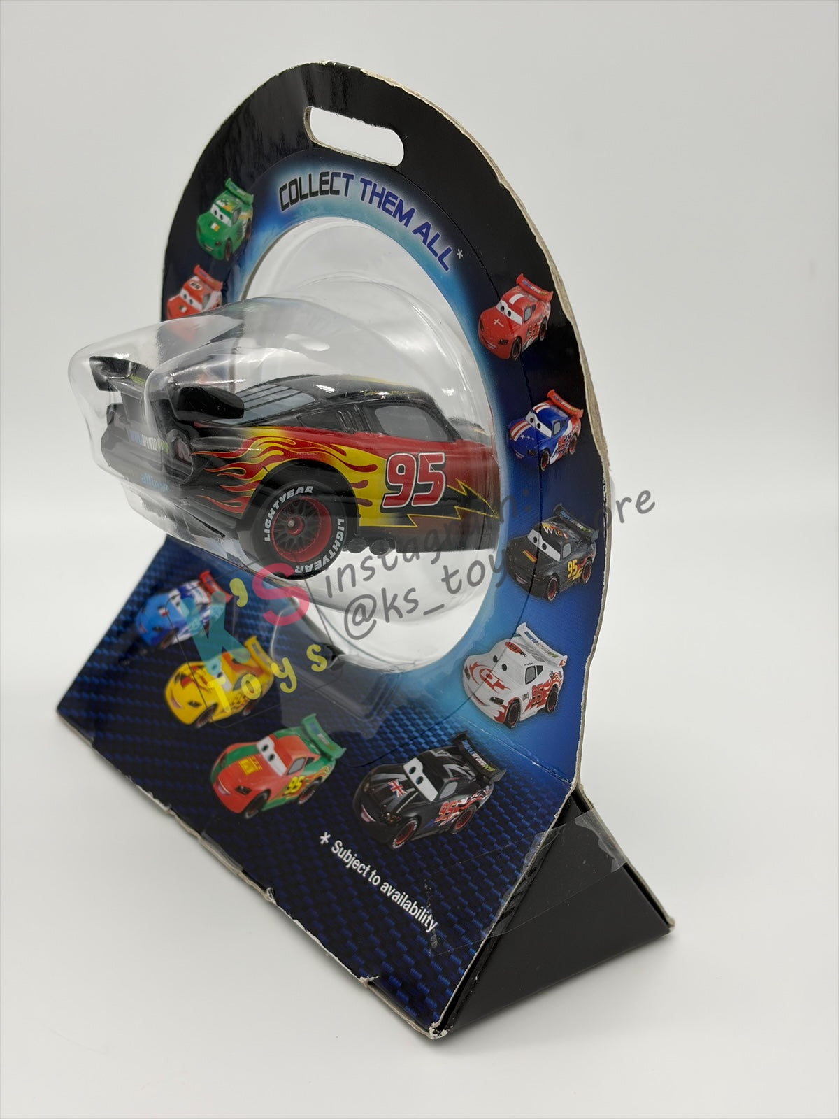 Disney Store Version of Disney Pixar Cars 1:43 - BELGIUM LIGHTNING MCQUEEN - COUNTRY WGP EXCLUSIVE INTERNATIONAL SERIES - BNIP