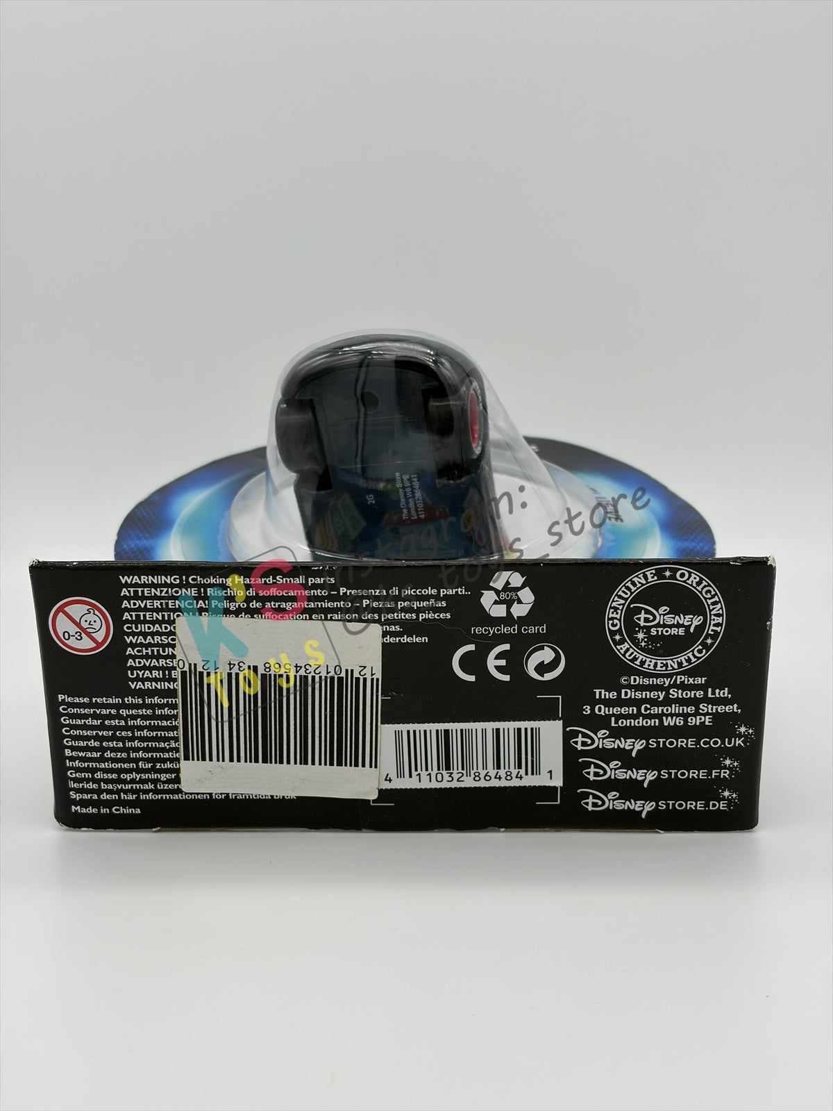 Disney Store Version of Disney Pixar Cars 1:43 - BELGIUM LIGHTNING MCQUEEN - COUNTRY WGP EXCLUSIVE INTERNATIONAL SERIES - BNIP