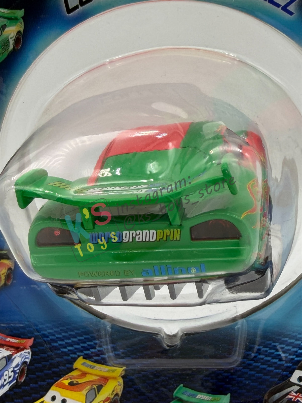 Disney Store Version of Disney Pixar Cars 1:43 - PORTUGAL LIGHTNING MCQUEEN - COUNTRY WGP EXCLUSIVE INTERNATIONAL SERIES - BNIP
