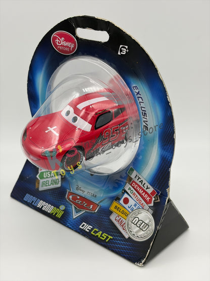 Disney Store Version of Disney Pixar Cars 1:43 - DENMARK LIGHTNING MCQUEEN - COUNTRY WGP EXCLUSIVE INTERNATIONAL SERIES - BNIP