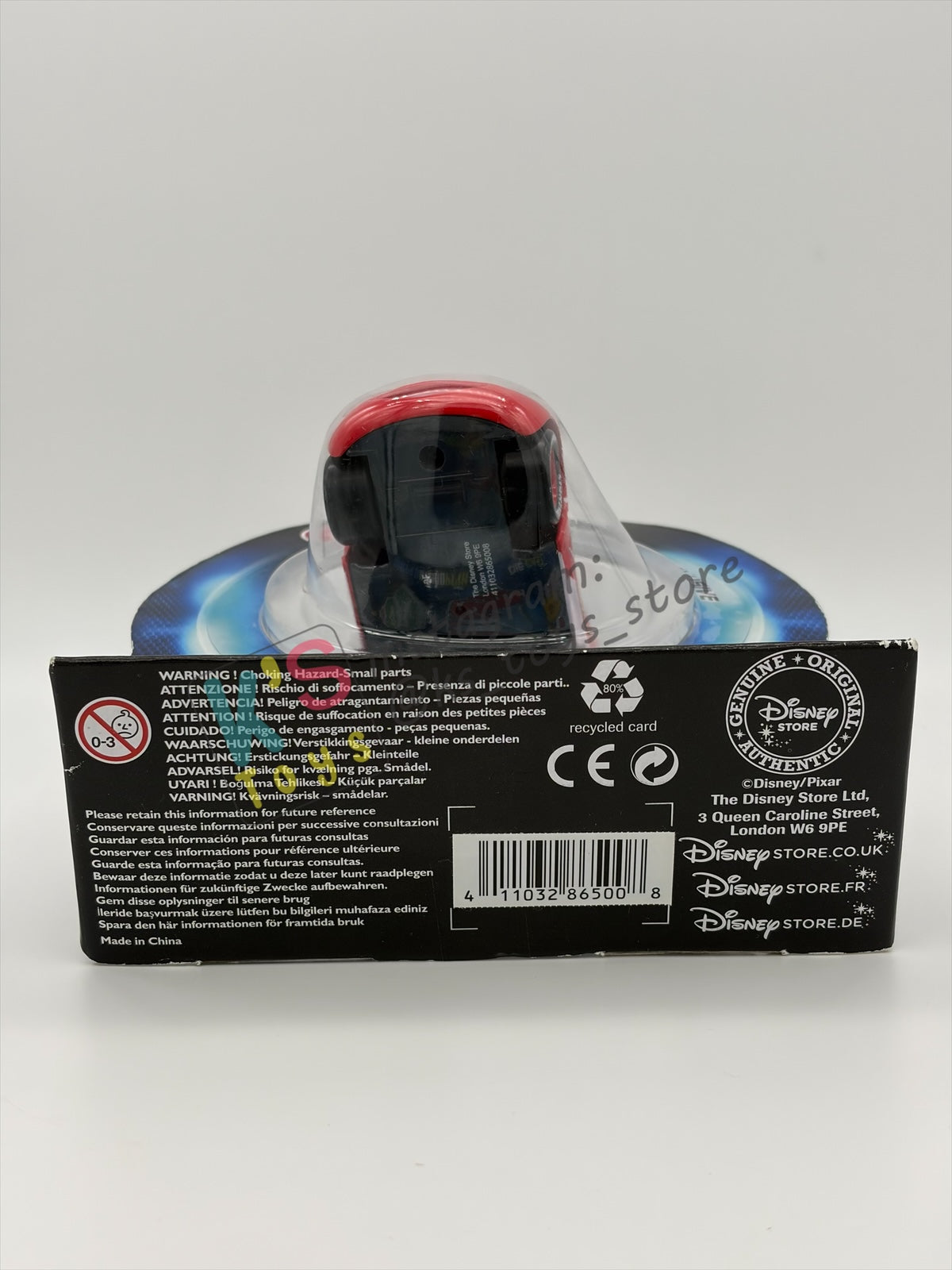 Disney Store Version of Disney Pixar Cars 1:43 - CANADA LIGHTNING MCQUEEN - COUNTRY WGP EXCLUSIVE INTERNATIONAL SERIES - BNIP
