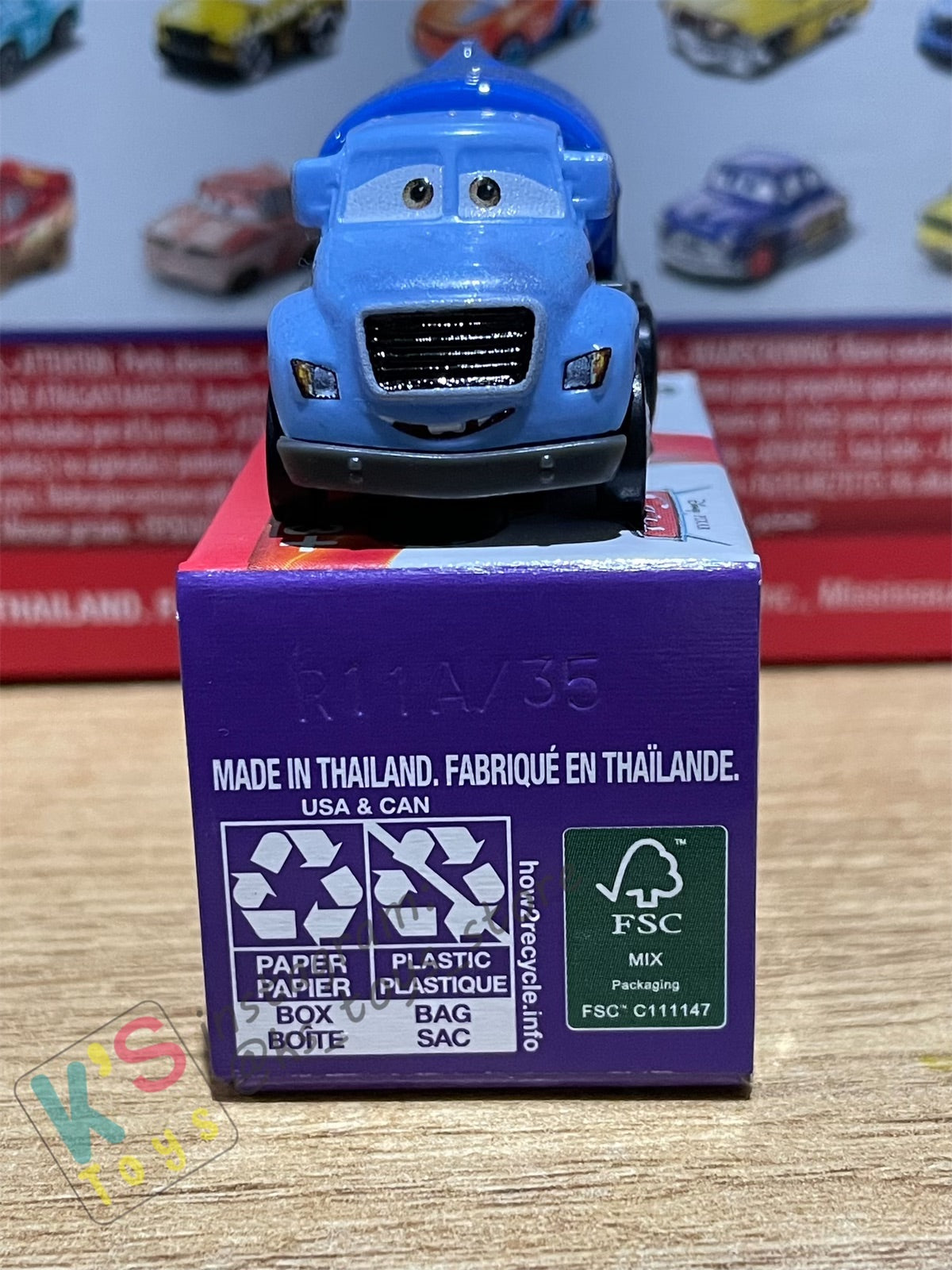 Mini Racers Pixar Disney Cars, 2022 Series 3 #35 MR. DRIPPY