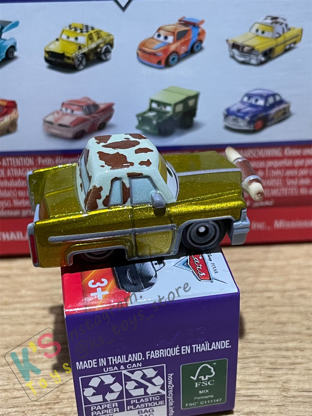 Mini Racers Pixar Disney Cars, 2022 Series 3 #33 TEX DINOCO