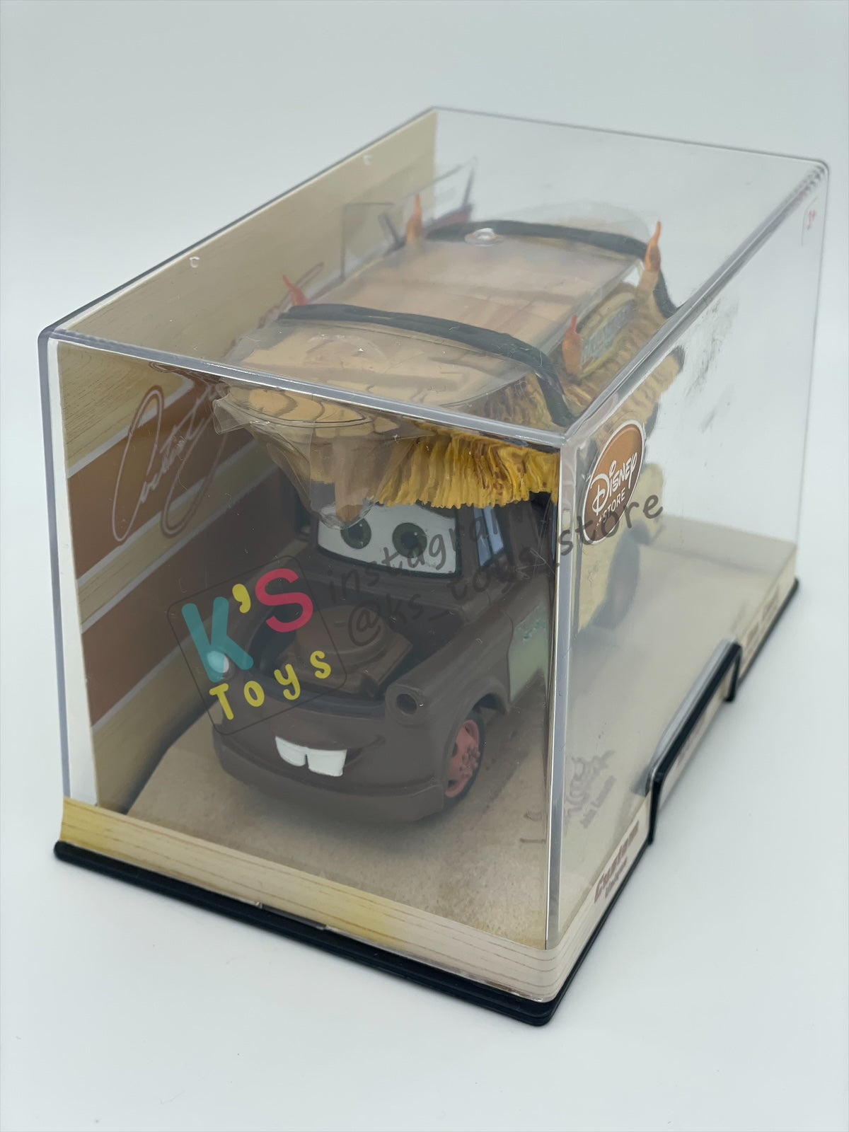 Disney Store Version of Disney Pixar Cars 1:43 - 2015 USA ARTIST SERIES "TIKI MATER” - BNIP