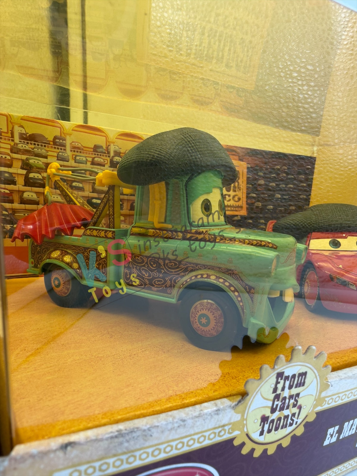 Disney Store Version of Disney Pixar Cars 1:43 - 2 PACK EL MATERDOR CARS TOON SERIES "EL MATERDOR (TOW MATER) AND EL RAYO (LIGHTNING MCQUEEN)" - BNIP