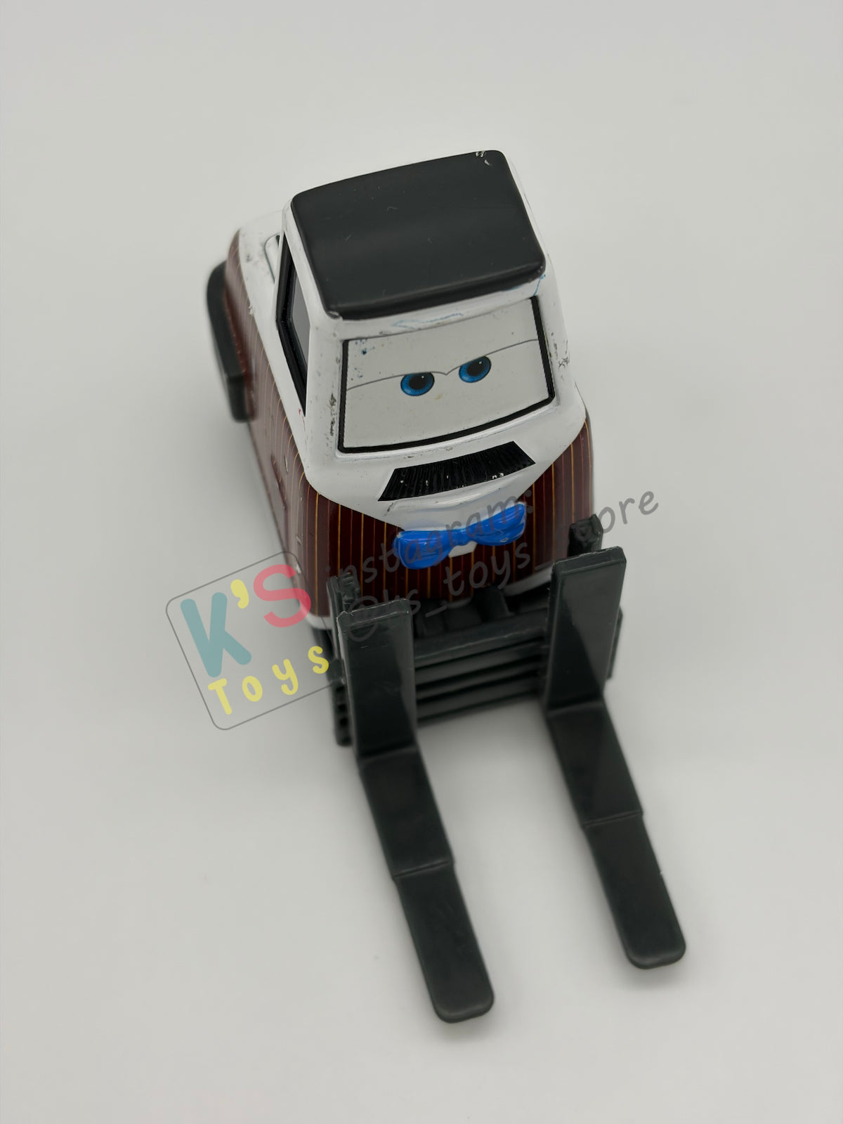 PRE-OWNED / LOOSE DISNEY PIXAR CARS - “BRIAN FUEL" - CARS 2 YE LEFT TURN INN SERIES - GOOD CONDITION