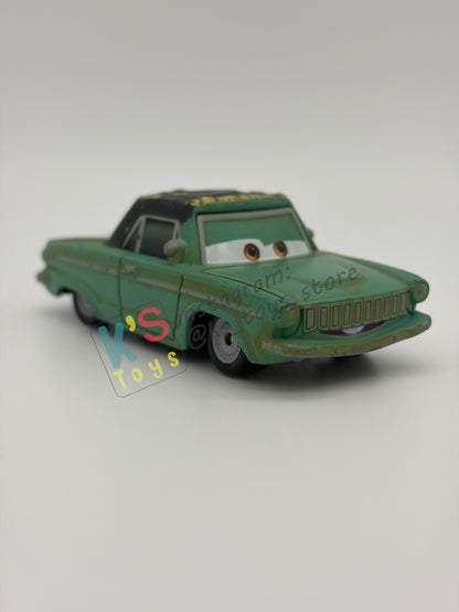 PRE-OWNED / LOOSE DISNEY PIXAR CARS - “RUSTY RUST-EZE" - CARS SERIES - GOOD CONDITION