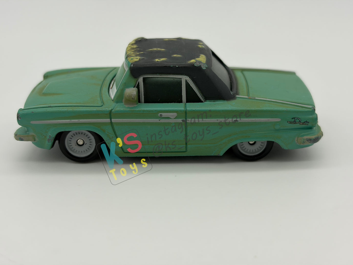 PRE-OWNED / LOOSE DISNEY PIXAR CARS - “RUSTY RUST-EZE" - CARS SERIES - GOOD CONDITION