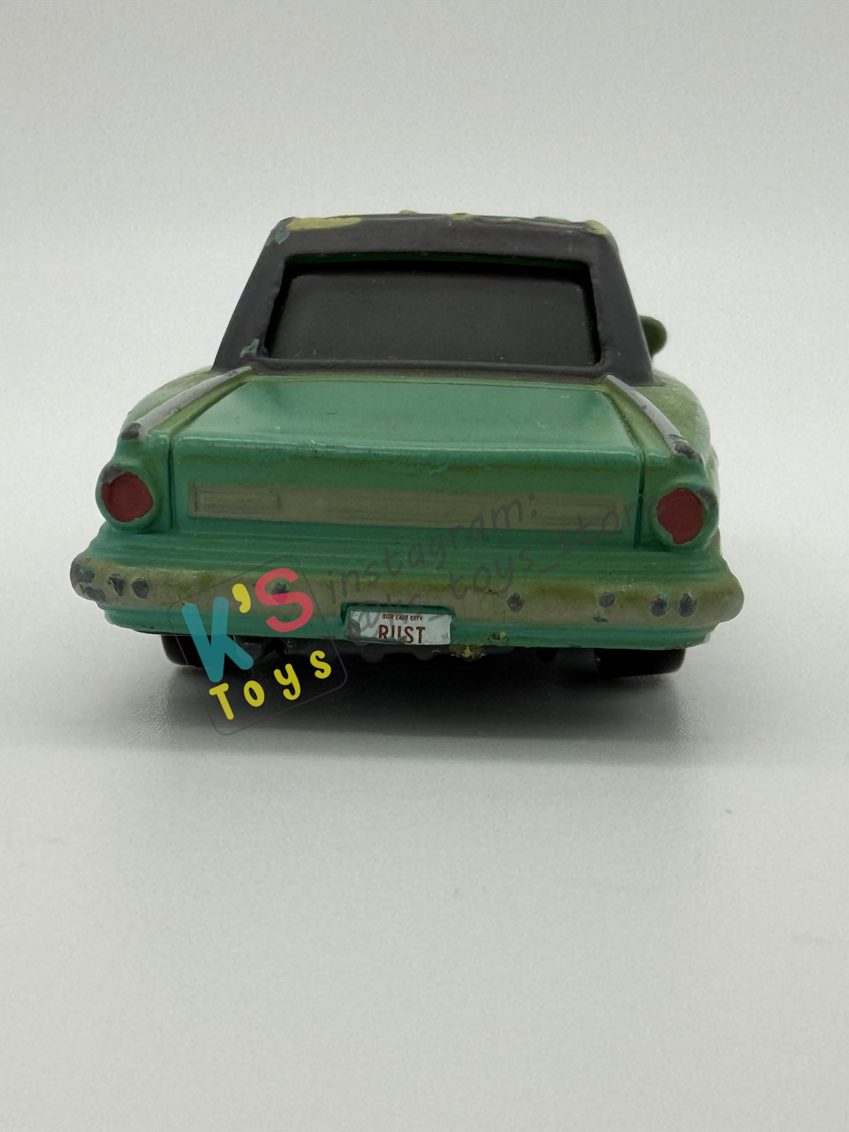 PRE-OWNED / LOOSE DISNEY PIXAR CARS - “RUSTY RUST-EZE" - CARS SERIES - GOOD CONDITION