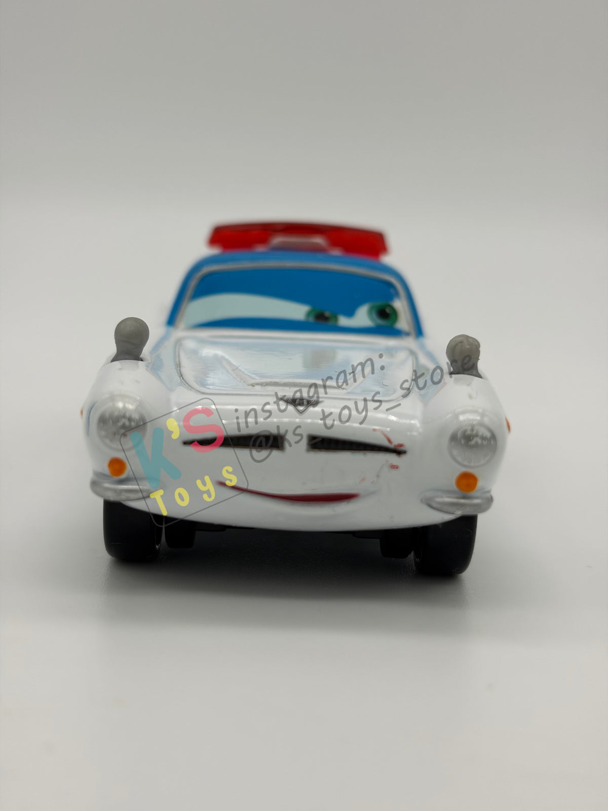 PRE-OWNED / LOOSE DISNEY PIXAR CARS - “SECURITY GUARD FINN (VARIANT UNIBODY)" - CARS 2 AIRPORT ADVENTURE SERIES - GOOD CONDITION