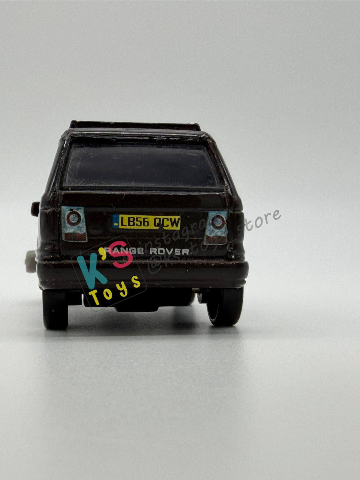 PRE-OWNED / LOOSE DISNEY PIXAR CARS - “MIKE LORENGINE" - CARS 2 PALACE CHAOS SERIES - GOOD CONDITION