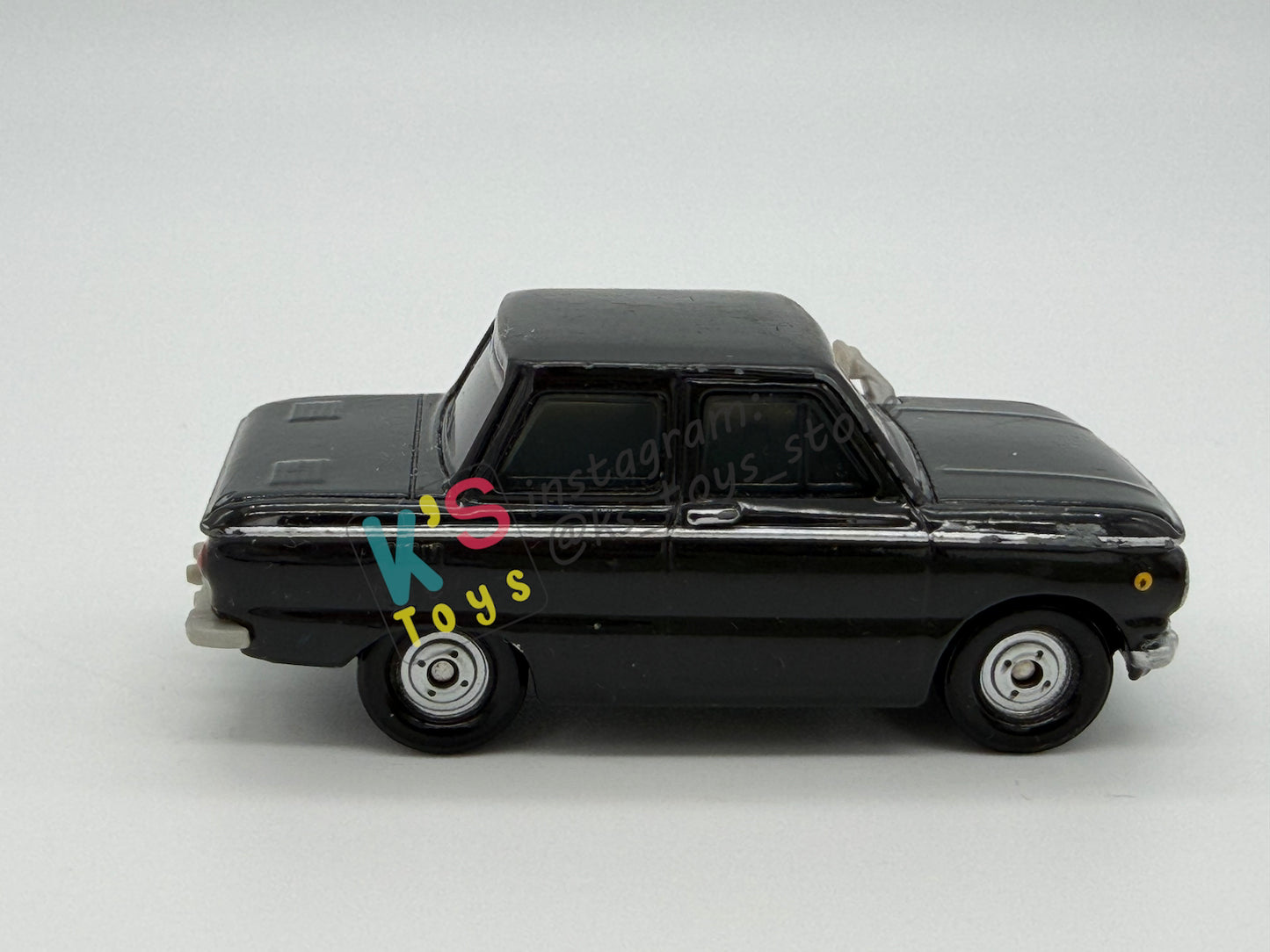 PRE-OWNED / LOOSE DISNEY PIXAR CARS - “TOLGA TRUNKOV" - CARS 2 FROM 2-PACK LEMONS SERIES - GOOD CONDITION