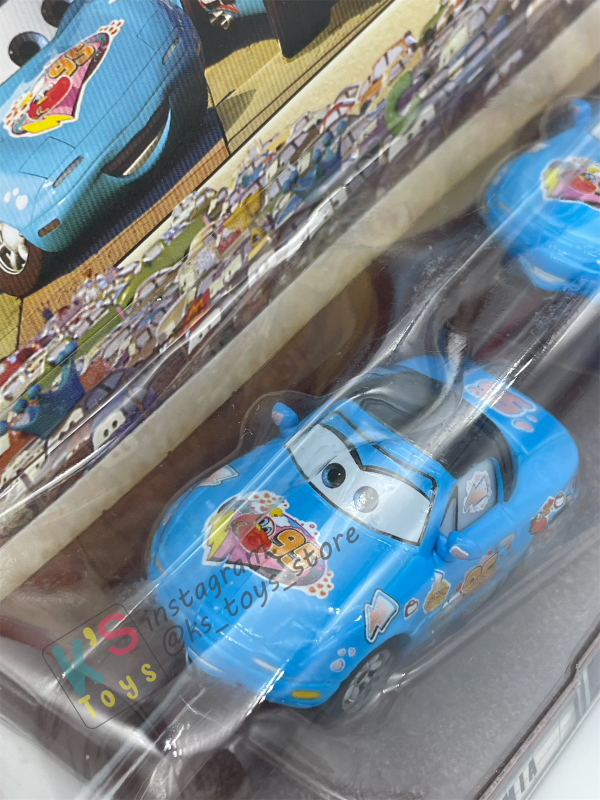 Disney Pixar Cars 1:55 by Mattel 2-Pack MOVIE MOMENTS, DINOCO MIA & DINOCO TIA - BNIP