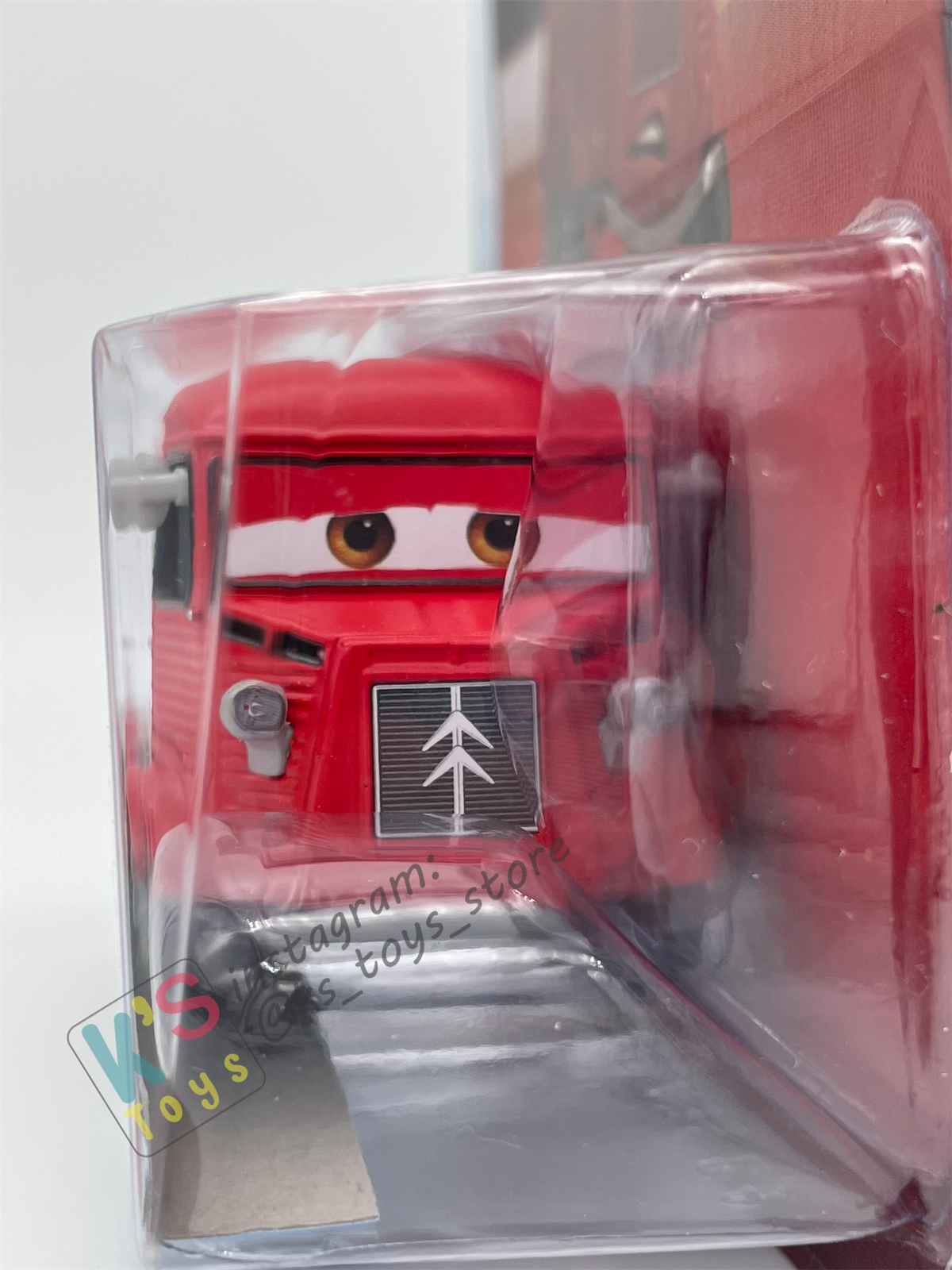 DISNEY PIXAR CARS BY MATTEL - "BRETT WARNEWAGEN" YE LEFT TRUN IN SERIES - BNIP